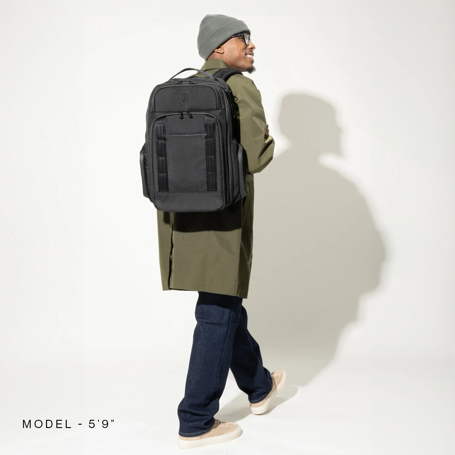 Travelpro® Altitude™ Large Expandable Laptop Backpack 30-36L - Image 13