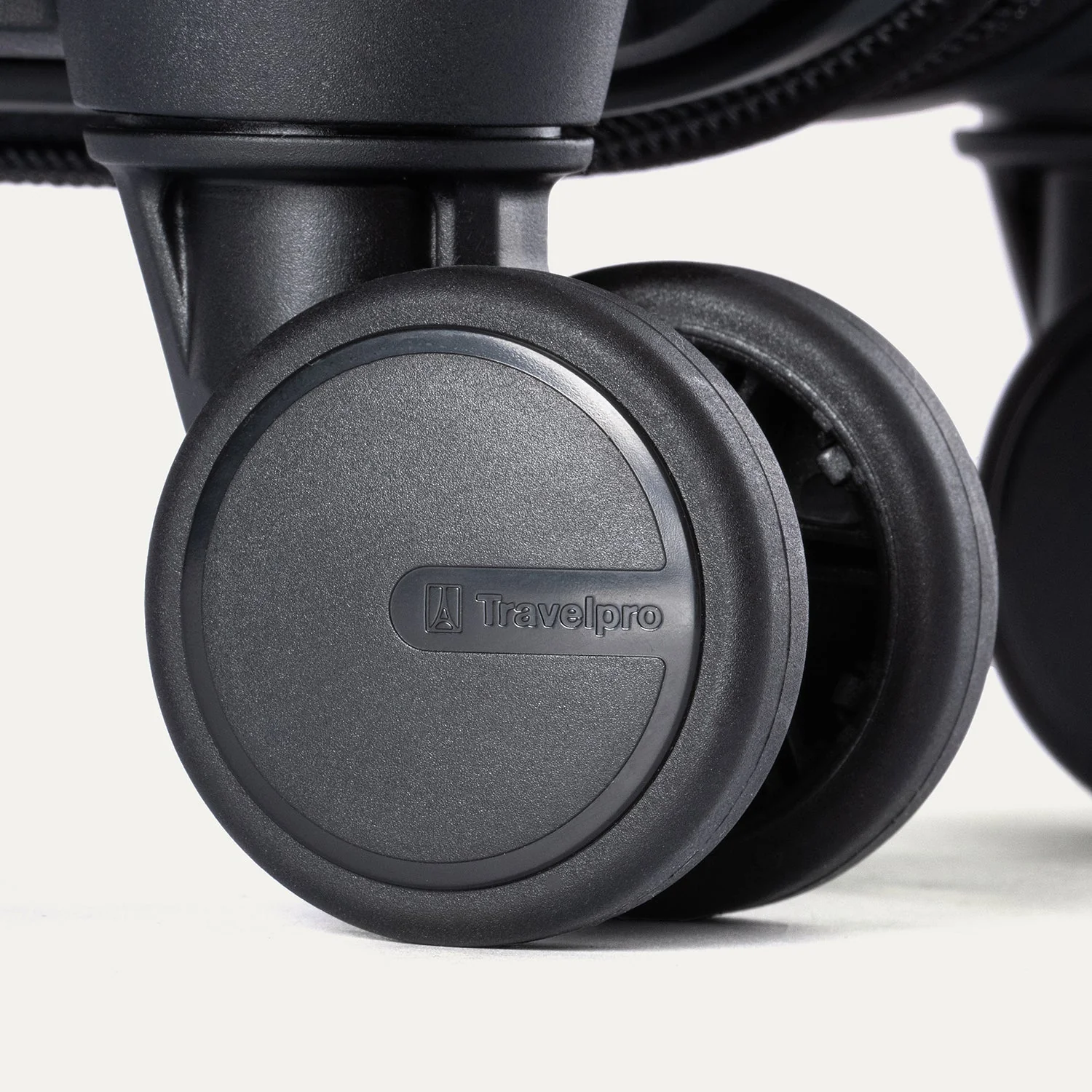 Maxlite® Air V2 Carry-On Hardside Spinner - Image 8