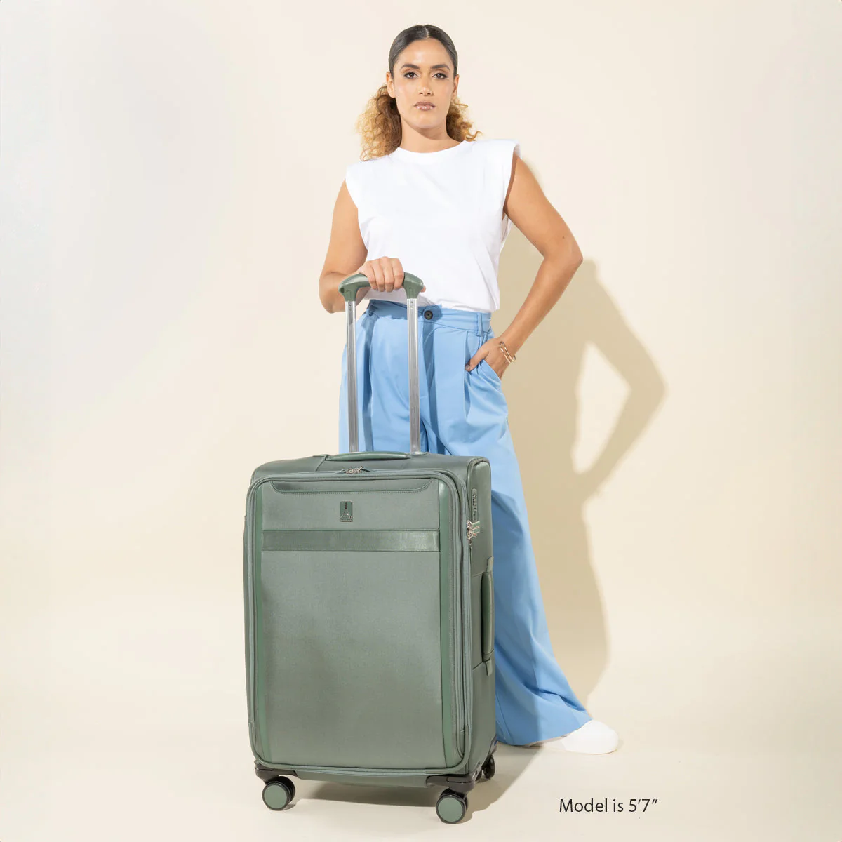 VersaPack®+ Medium Check-In Spinner - Image 13